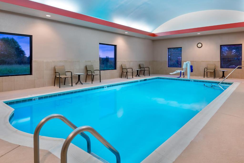 Hampton Inn & Suites Winston-Salem/University Area