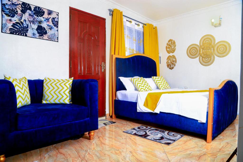 Royal Haven A1 Apartment in Mombasa - Bamburi, 50" HDTV, WiFi, 6 mins to Beach