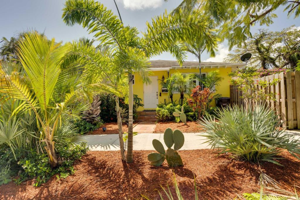 West Palm Beach Home with Fenced-In Yard and Deck!