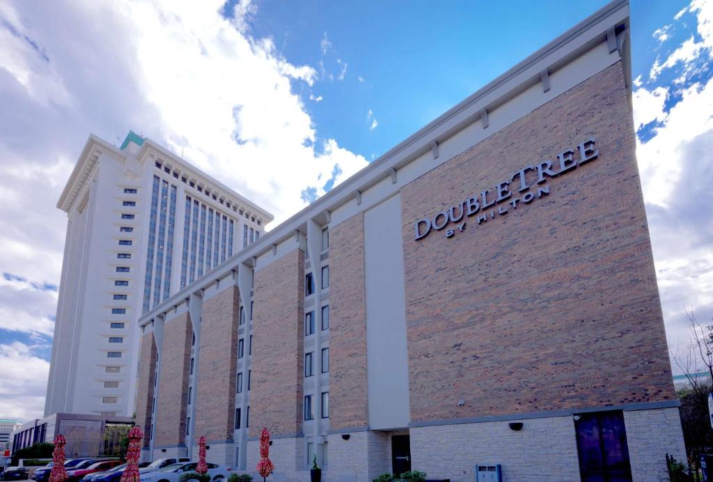 DoubleTree by Hilton Montgomery Downtown