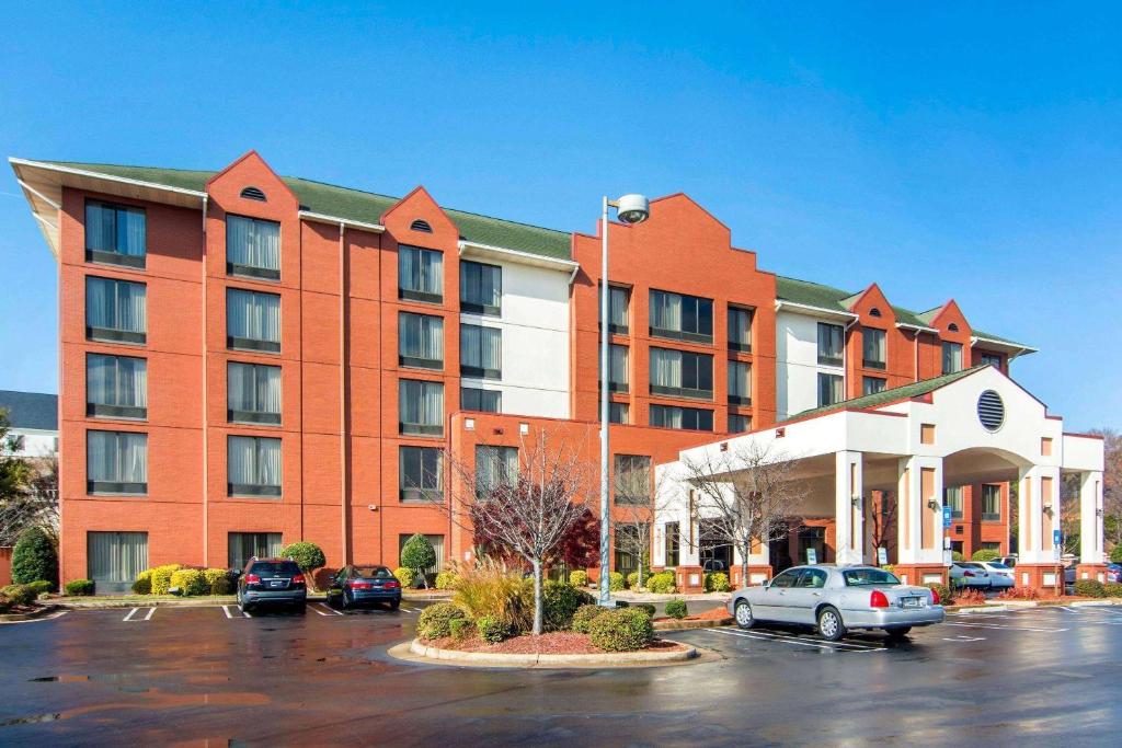 AmericInn by Wyndham Stonecrest near Atlanta