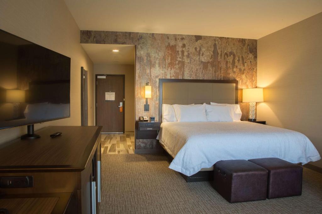 Hampton Inn & Suites Murrieta