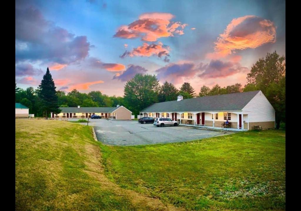 Stonybrook Motel & Lodge