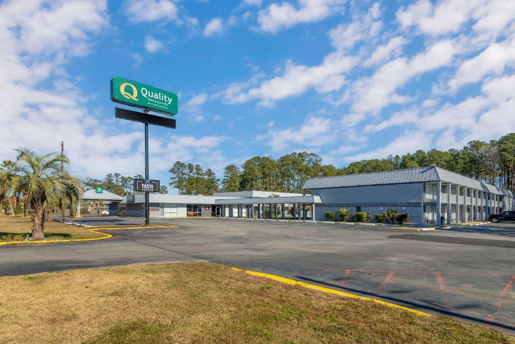 Quality Inn & Suites Hardeeville - Savannah North