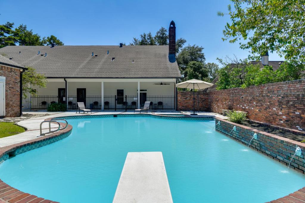 Stunning Baton Rouge Home with Pool Near LSU!